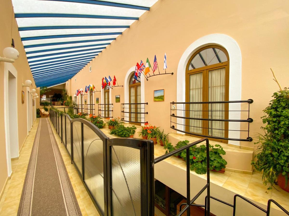 Hotel Steve Liptovský Mikuláš Екстериор снимка