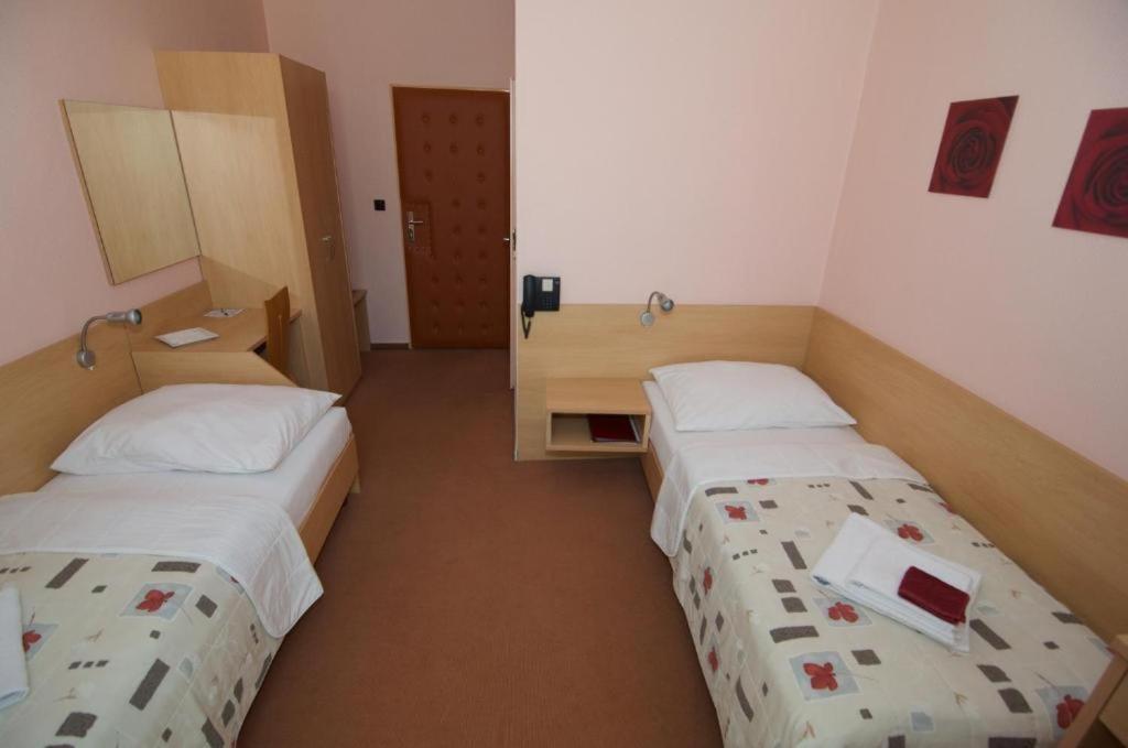 Hotel Steve Liptovský Mikuláš Екстериор снимка