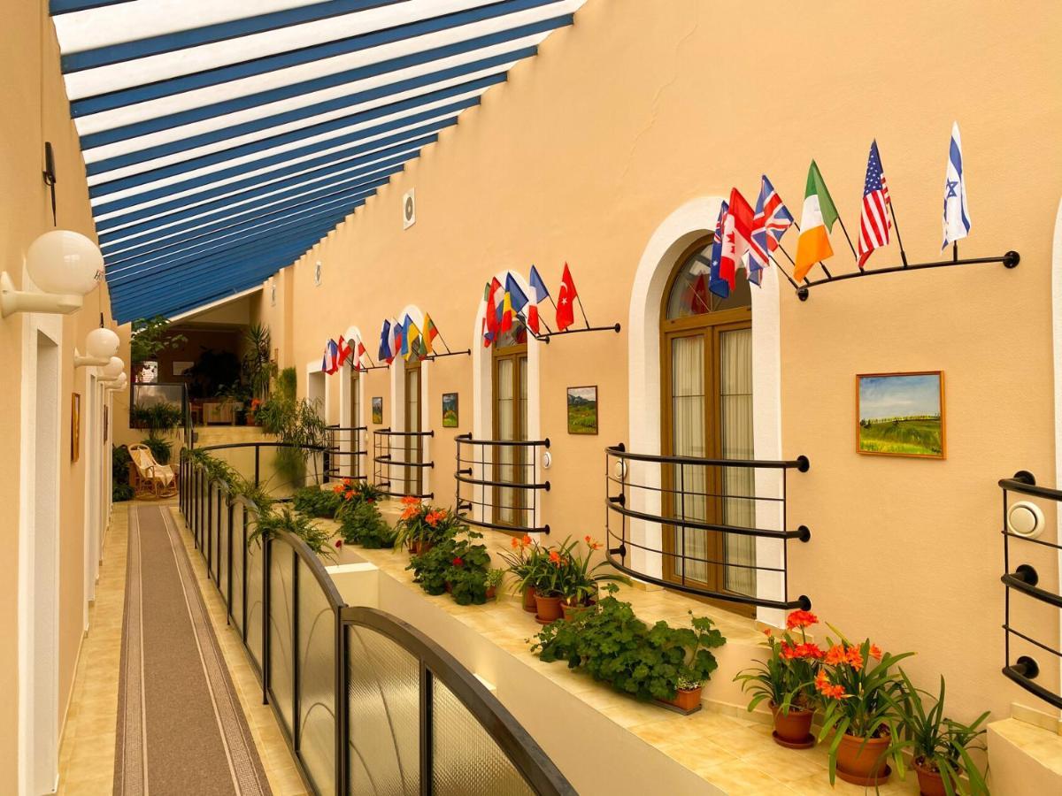 Hotel Steve Liptovský Mikuláš Екстериор снимка