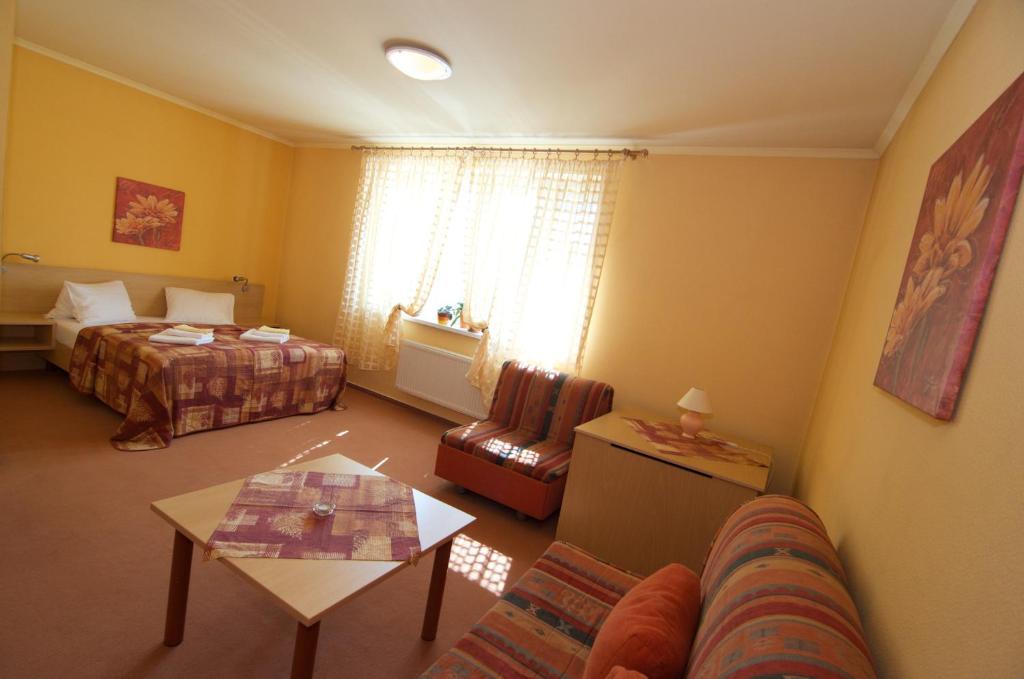 Hotel Steve Liptovský Mikuláš Стая снимка