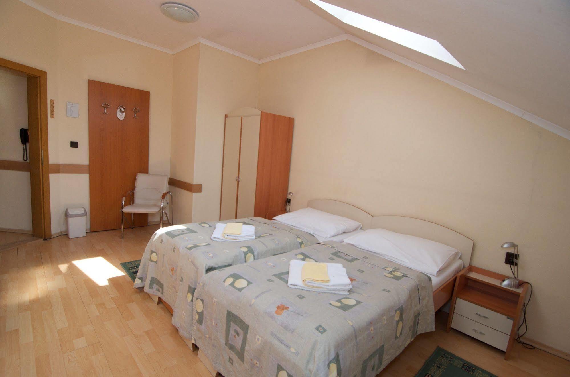 Hotel Steve Liptovský Mikuláš Екстериор снимка